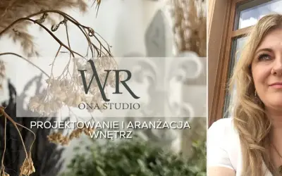 Portret kobiety z bukietem suszonych traw i logo "WR ONA STUDIO".