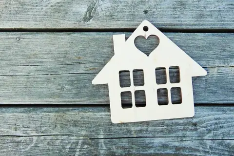 Ile potrzeba drewna na dom z bali? Sprawdź, aby uniknąć kosztów