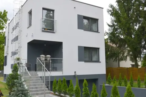 Jak tanio wykonać elewację i zaoszczędzić na kosztach budowy
